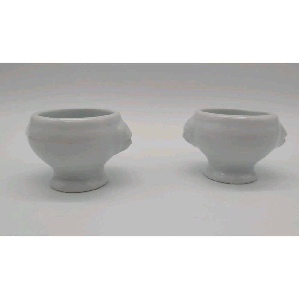 2 Oneida Porcelain Mini Bowls Lion Head Handles Condiment